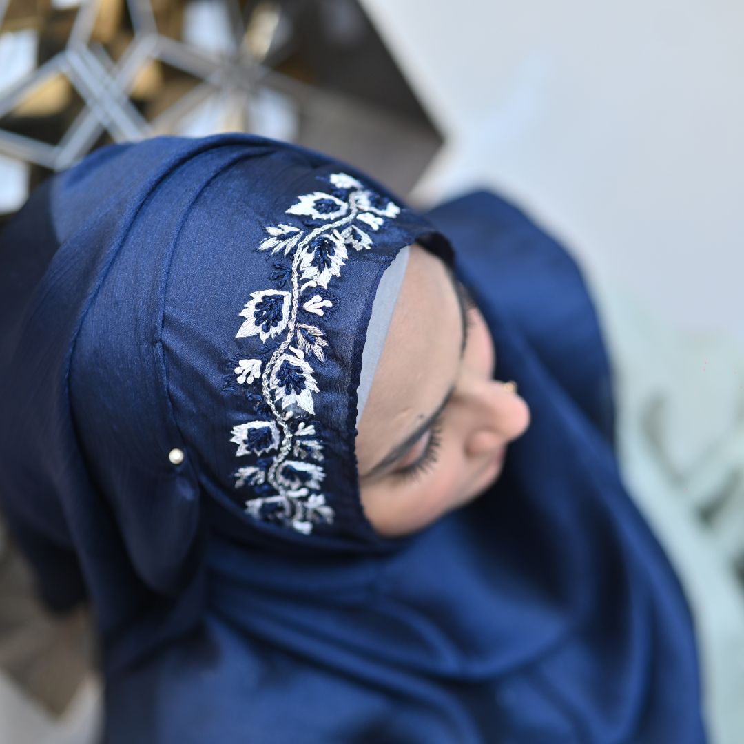 Aarzu — Floral Resham & Tilla Embroidered Silk Hijab | Handcrafted Scarf Pakistan